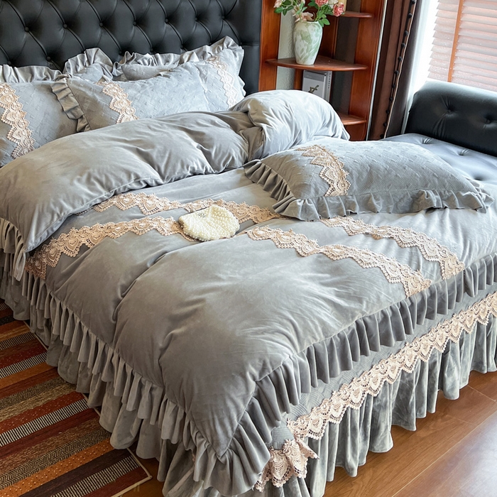 91家纺网 家纺一手货源 找家纺 瑞宝 2025新款宝宝绒床盖四件套-北欧风情（控价 308起） 北欧风情-高级灰