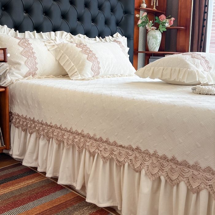 91家纺网 家纺一手货源 找家纺 瑞宝 2025新款宝宝绒床盖四件套-北欧风情（控价 308起） 北欧风情-高级米