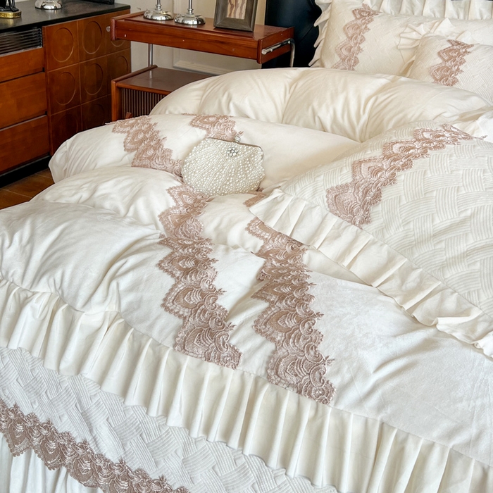 91家纺网 家纺一手货源 找家纺 瑞宝 2025新款宝宝绒床盖四件套-北欧风情（控价 308起） 北欧风情-高级米