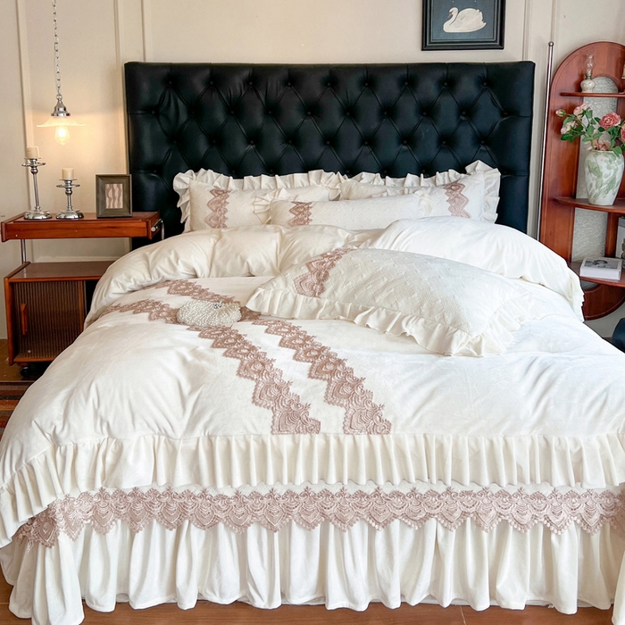 91家纺网 家纺一手货源 找家纺 瑞宝 2025新款宝宝绒床盖四件套-北欧风情（控价 308起） 北欧风情-高级米