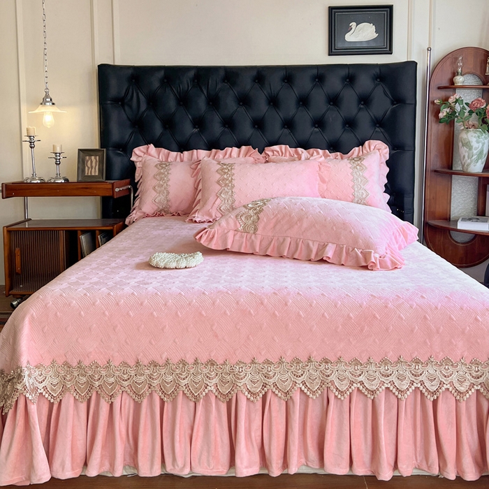 91家纺网 家纺一手货源 找家纺 瑞宝 2025新款宝宝绒床盖四件套-北欧风情（控价 308起） 北欧风情-粉玉