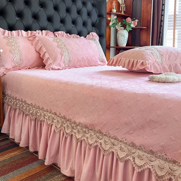 91家纺网 家纺一手货源 找家纺 瑞宝 2025新款宝宝绒床盖四件套-北欧风情（控价 308起） 北欧风情-粉玉