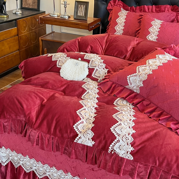 91家纺网 家纺一手货源 找家纺 瑞宝 2025新款宝宝绒床盖四件套-北欧风情（控价 308起） 北欧风情-酒红