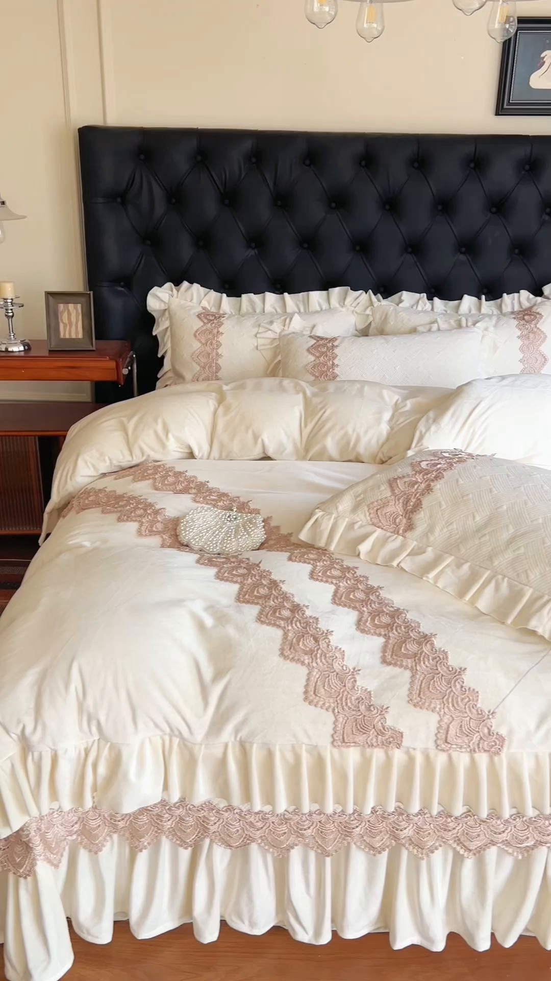 91家纺网 家纺一手货源 找家纺 瑞宝 2025新款宝宝绒床盖四件套-北欧风情（控价 308起） 北欧风情-高级米