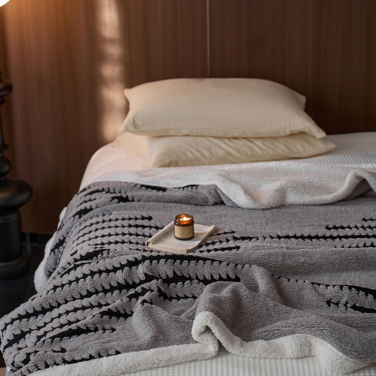 91家纺网 家纺一手货源 找家纺 安莱生活 2025新款阳离子羊羔绒200克毛毯--云杉系列 云杉-黑灰
