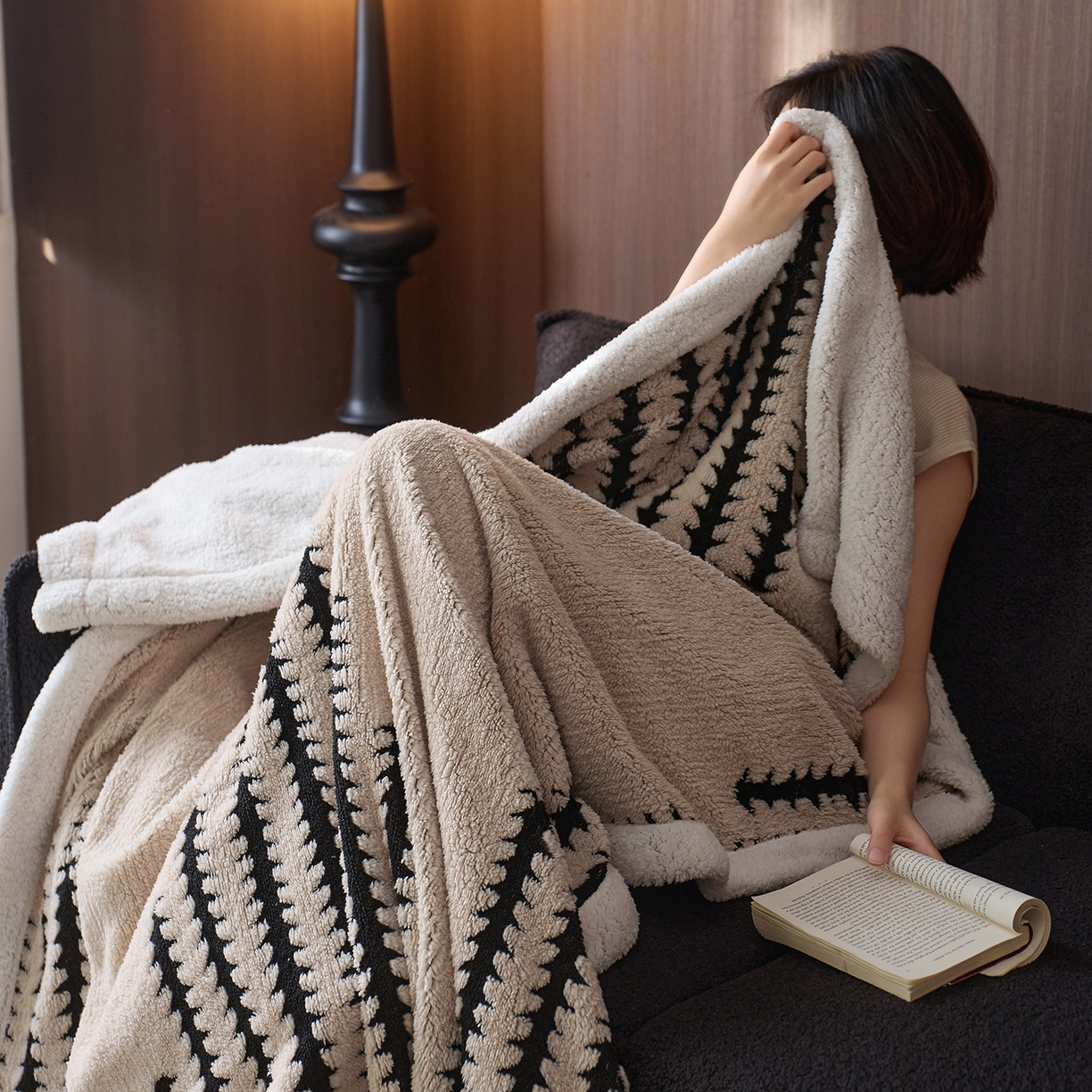 91家纺网 家纺一手货源 找家纺 安莱生活 2025新款阳离子羊羔绒200克毛毯--云杉系列 云杉-卡其