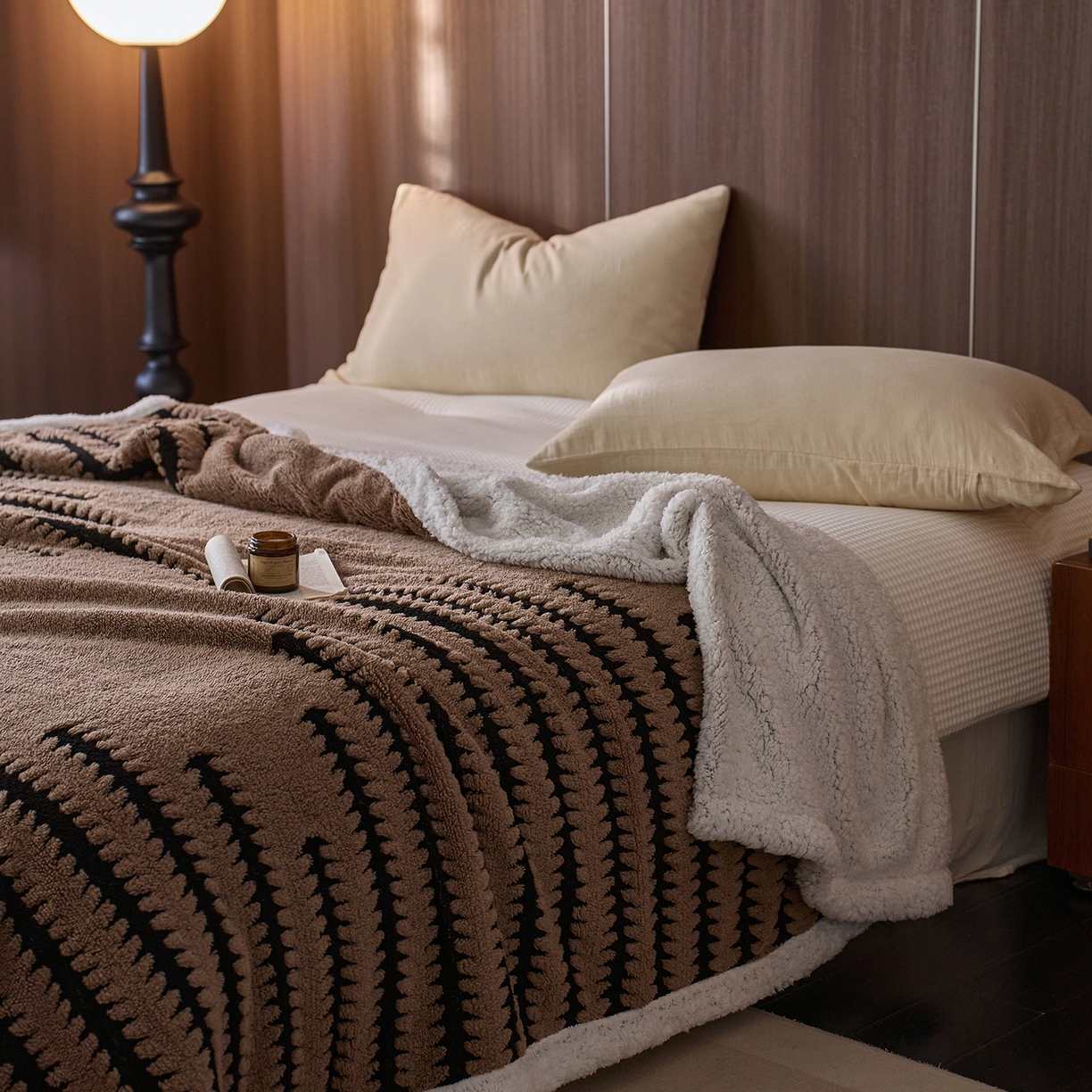 91家纺网 家纺一手货源 找家纺 （总）安莱生活 2025新款阳离子羊羔绒200克毛毯--云杉系列