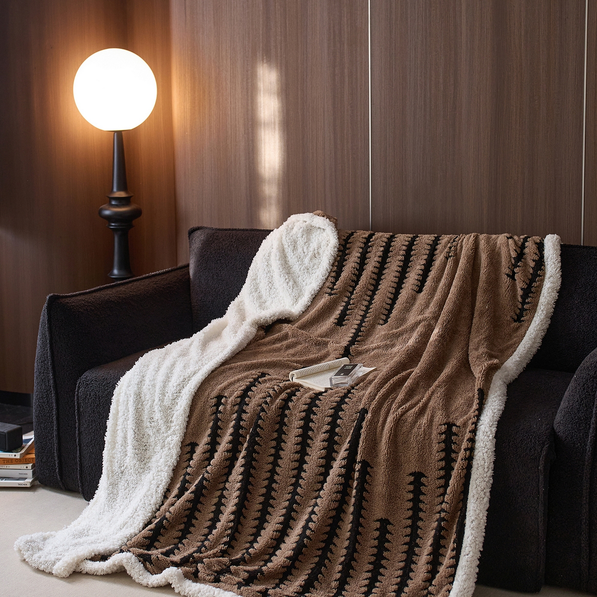 91家纺网 家纺一手货源 找家纺 安莱生活 2025新款阳离子羊羔绒200克毛毯--云杉系列 云杉-摩卡