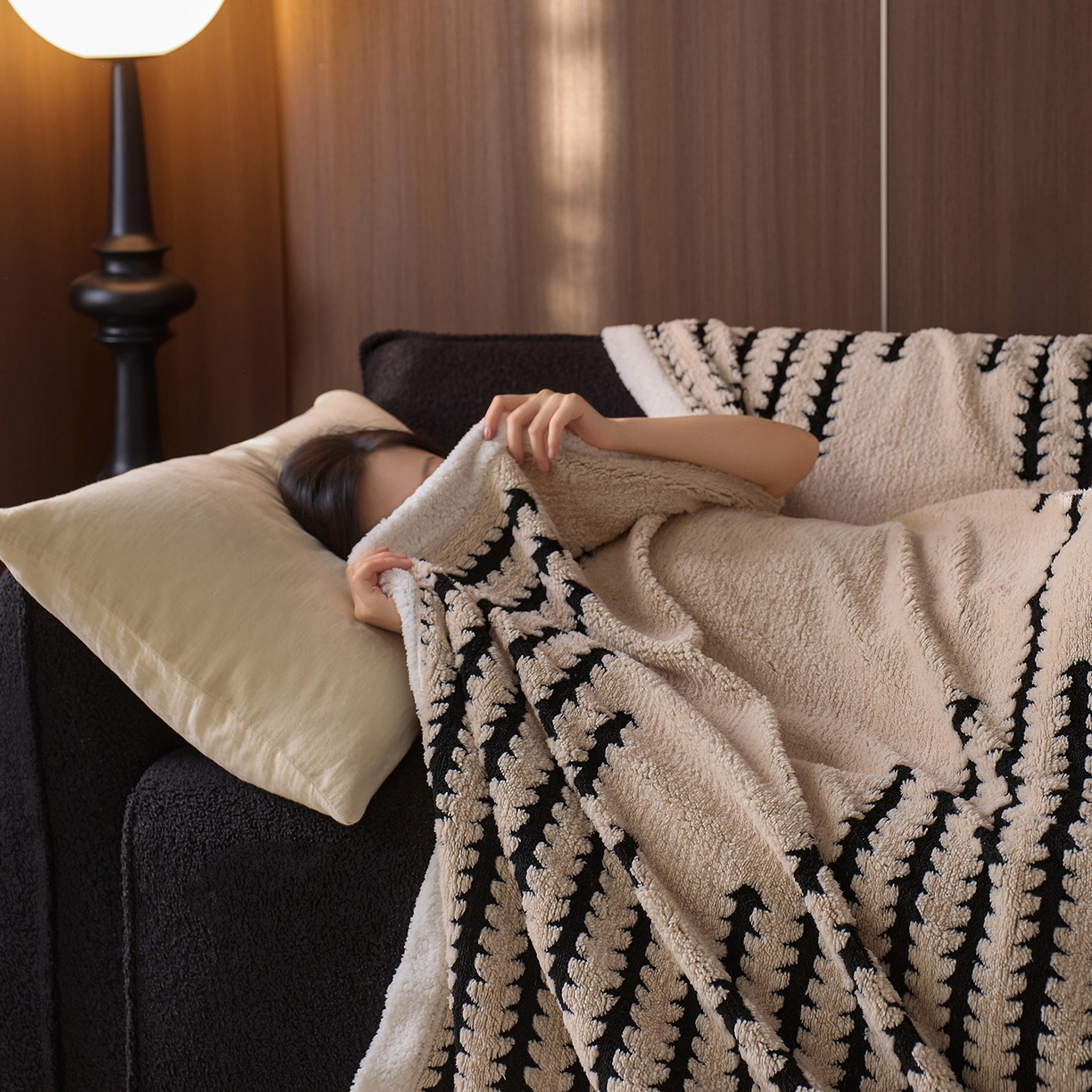 91家纺网 家纺一手货源 找家纺 安莱生活 2025新款阳离子羊羔绒200克毛毯--云杉系列 云杉-卡其