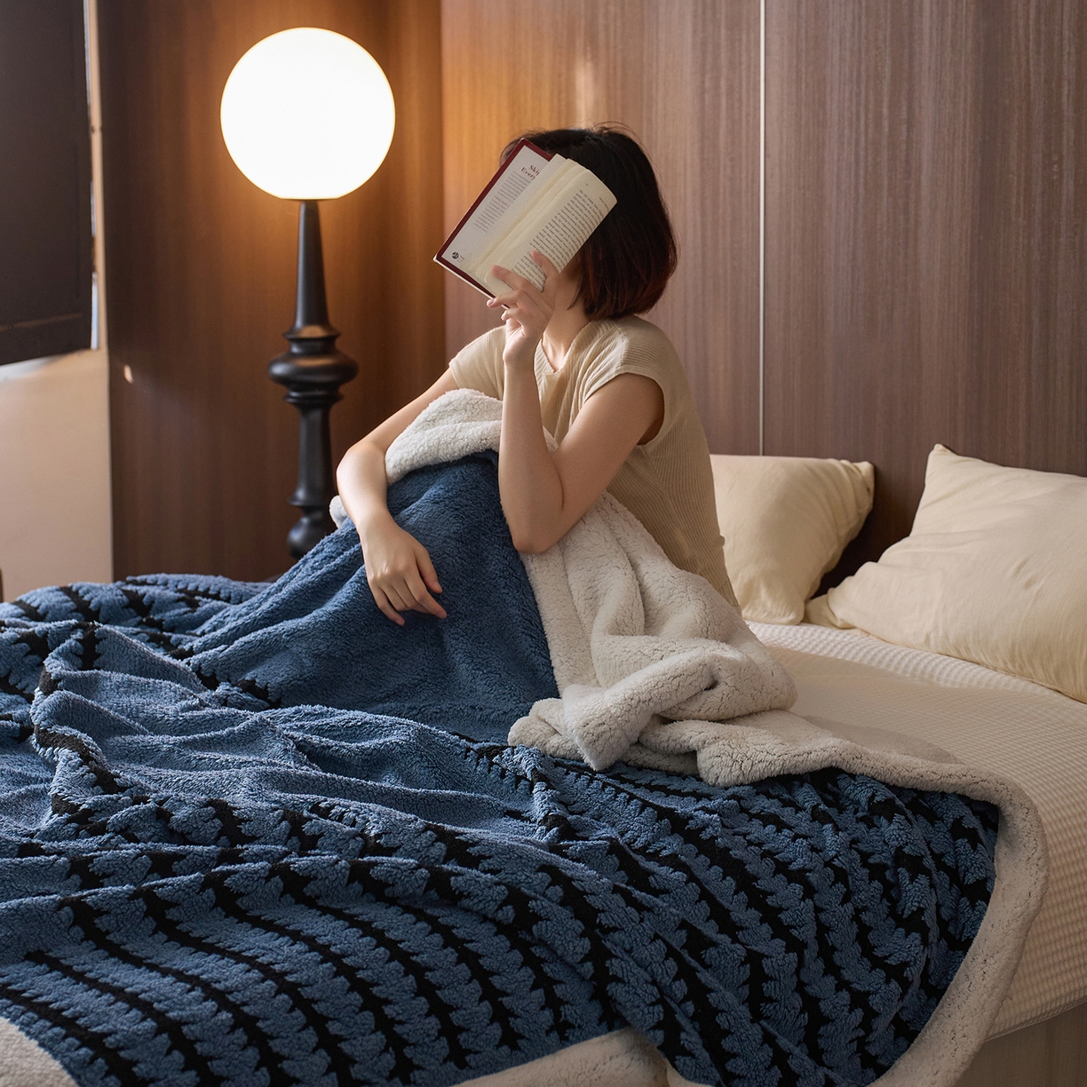 91家纺网 家纺一手货源 找家纺 安莱生活 2025新款阳离子羊羔绒200克毛毯--云杉系列 云杉-莱茵