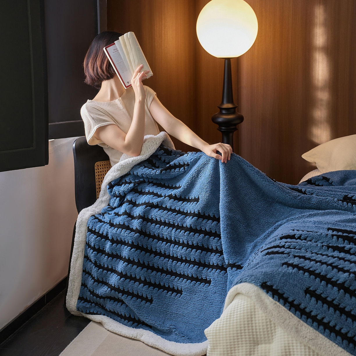 91家纺网 家纺一手货源 找家纺 安莱生活 2025新款阳离子羊羔绒200克毛毯--云杉系列 云杉-莱茵