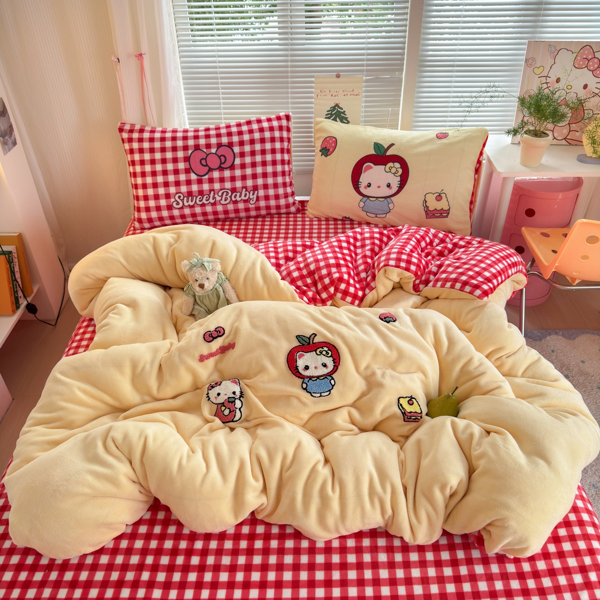 91家纺网 家纺一手货源 找家纺 （总）女子家纺 2025新款小清新牛奶绒毛巾绣四件套-第一波