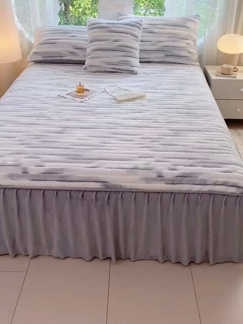 91家纺网 家纺一手货源 找家纺 （总）梦舒羽 2025新款兔毛绒床裙法兰绒床垫保护罩牛奶绒床垫法莱绒床单罩-抽条