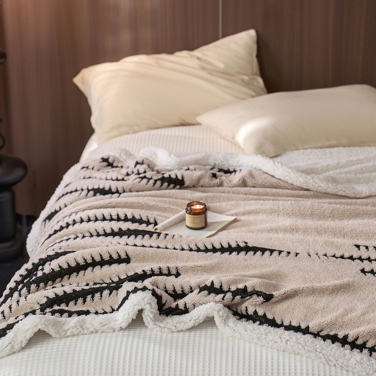 91家纺网 家纺一手货源 找家纺 安莱生活 2025新款阳离子羊羔绒200克毛毯--云杉系列 云杉-卡其