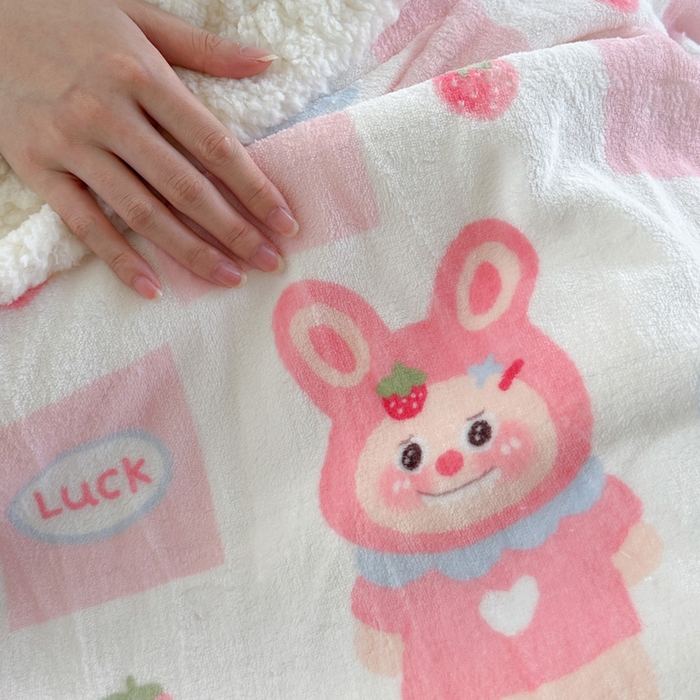 91家纺网 家纺一手货源 找家纺 澜妃 2025新款可爱系新款牛奶绒羊羔绒多功能毛毯毛毯毯子-奶盖 奶盖-奶糖拉布布