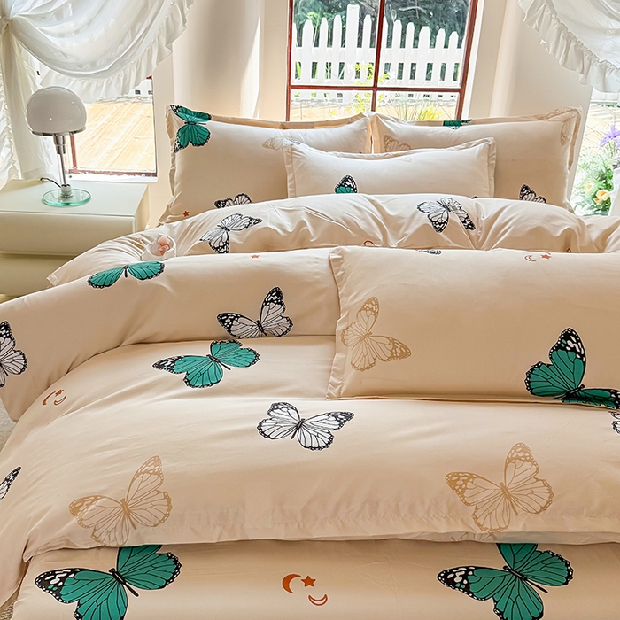 91家纺网 家纺一手货源 找家纺 梵巢家纺 2025新款芦荟棉四件套和单品印花四件套 床笠款四件套 蝶舞飞扬