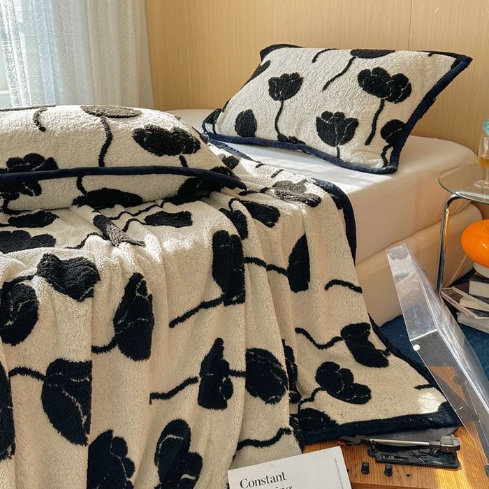 91家纺网 家纺一手货源 找家纺 春光里 2025新款双面阳离子毛毯 浅熙