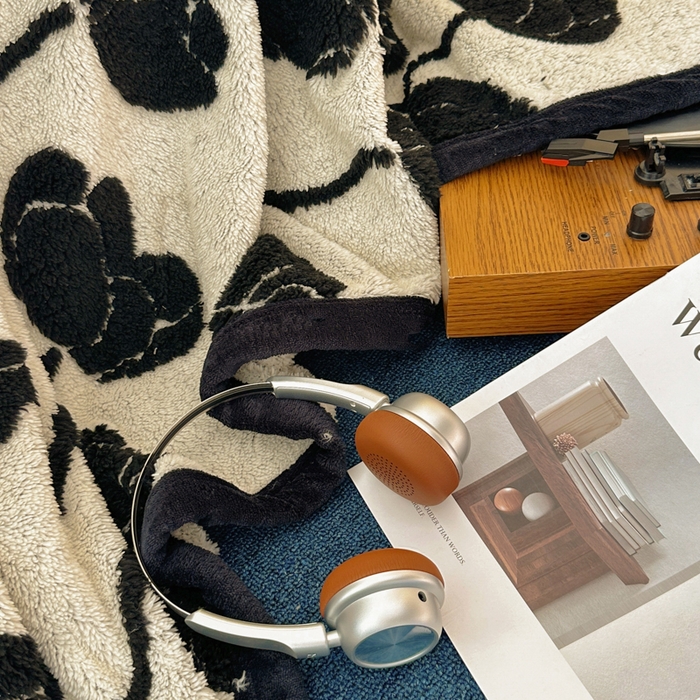 91家纺网 家纺一手货源 找家纺 春光里 2025新款双面阳离子毛毯 浅熙