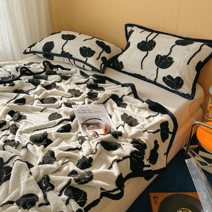 91家纺网 家纺一手货源 找家纺 春光里 2025新款双面阳离子毛毯 浅熙