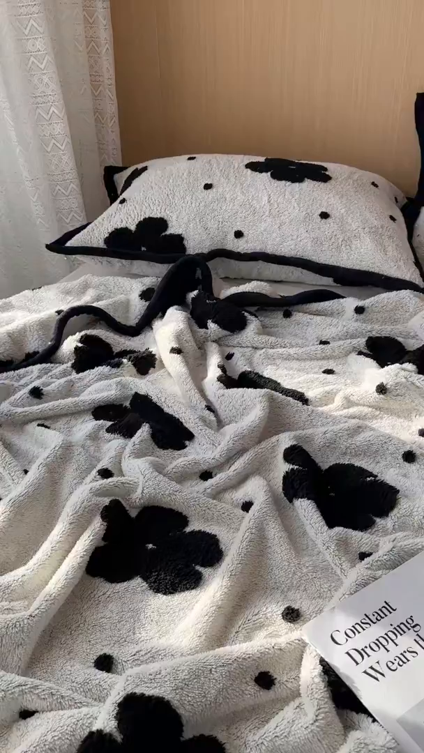 91家纺网 家纺一手货源 找家纺 春光里 2025新款双面阳离子毛毯 迷雾花园