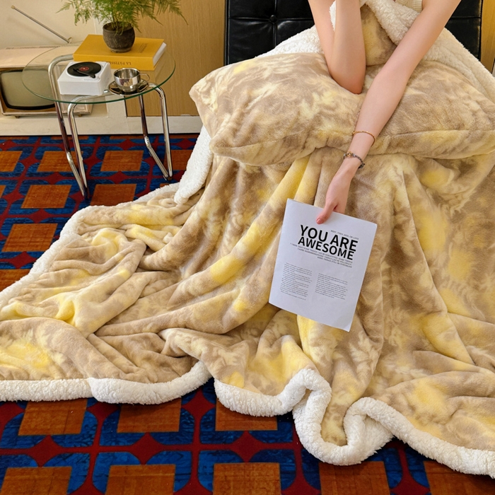 91家纺网 家纺一手货源 找家纺 春光里 2025新款兔毛羊羔绒收包边毛毯 暖阳