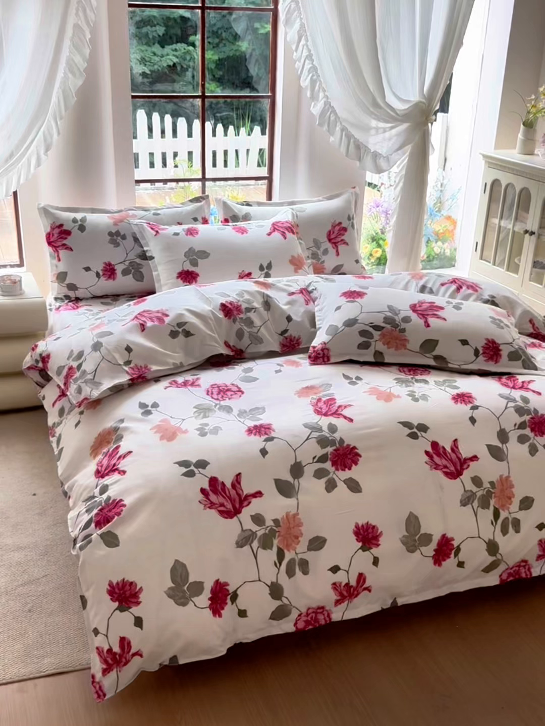 91家纺网 家纺一手货源 找家纺 梵巢家纺 芦荟棉三四件套，床单，被套，枕套化纤四件套 芳菲