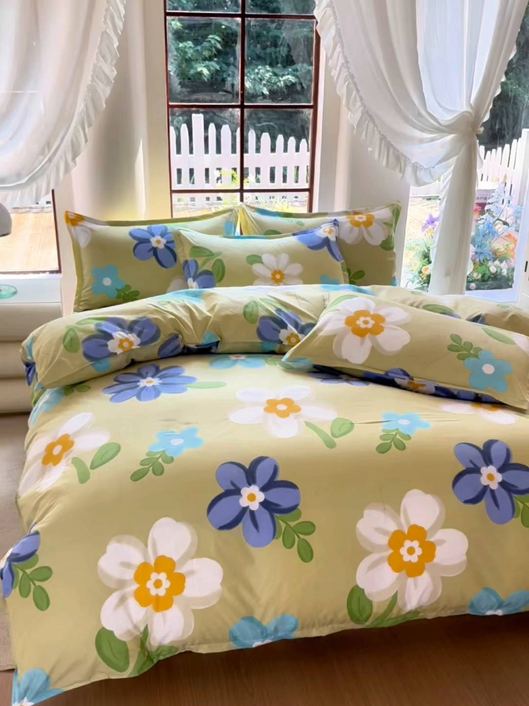 91家纺网 家纺一手货源 找家纺 梵巢家纺 芦荟棉三四件套，床单，被套，枕套化纤四件套 秘密花园