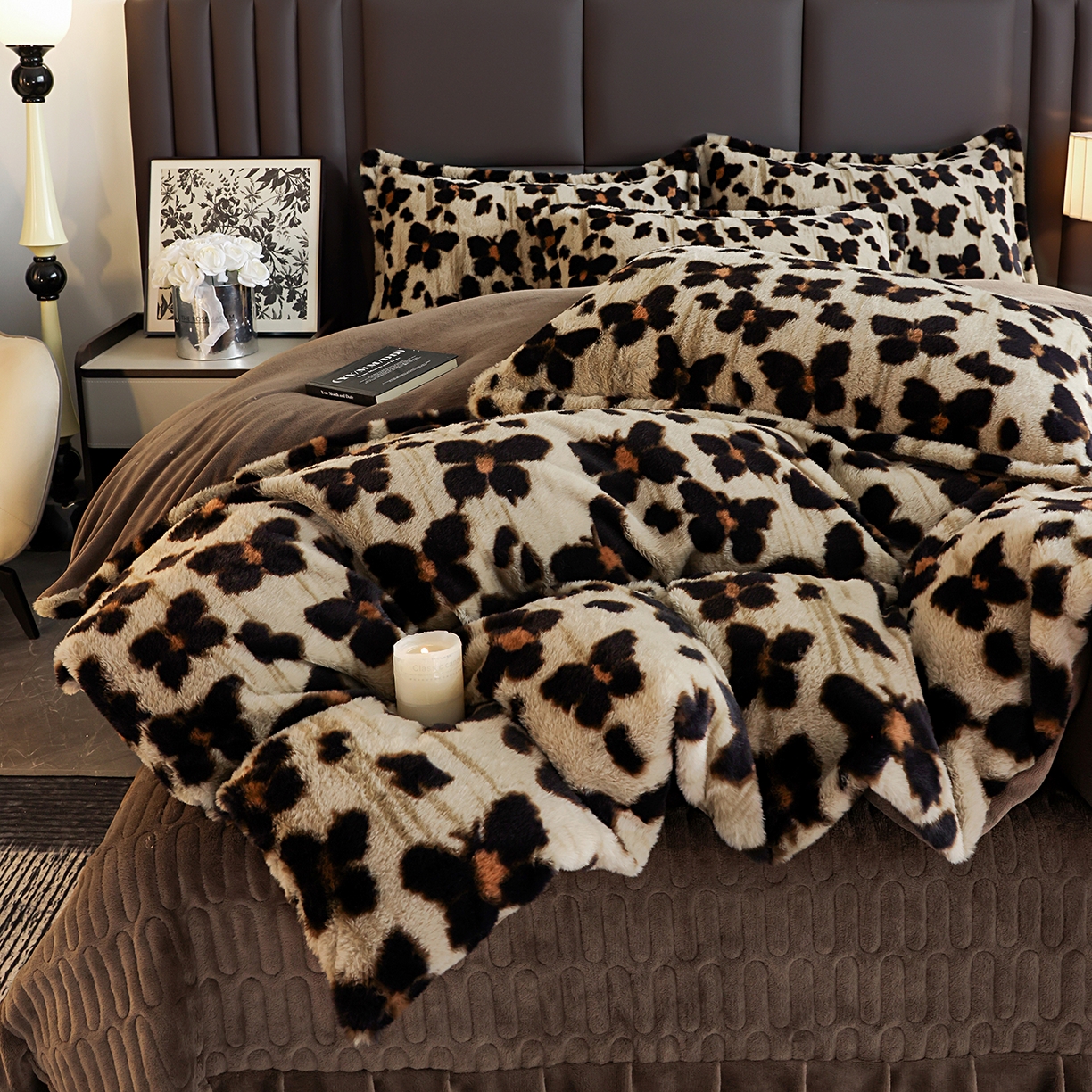 91家纺网 家纺一手货源 找家纺 提花大世界 2025新款轻奢法式加厚美拉德系列高克重兔绒牛奶绒床盖床单床笠款四件套 蝶豹-咖