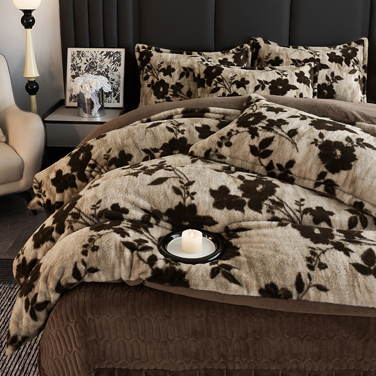 91家纺网 家纺一手货源 找家纺 提花大世界 2025新款轻奢法式加厚美拉德系列高克重兔绒牛奶绒床盖床单床笠款四件套 简爱-咖