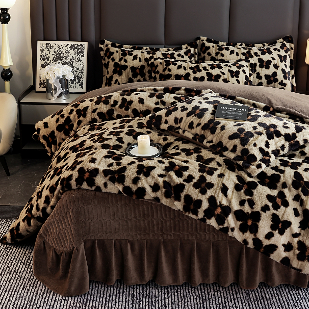 91家纺网 家纺一手货源 找家纺 提花大世界 2025新款轻奢法式加厚美拉德系列高克重兔绒牛奶绒床盖床单床笠款四件套 蝶豹-咖