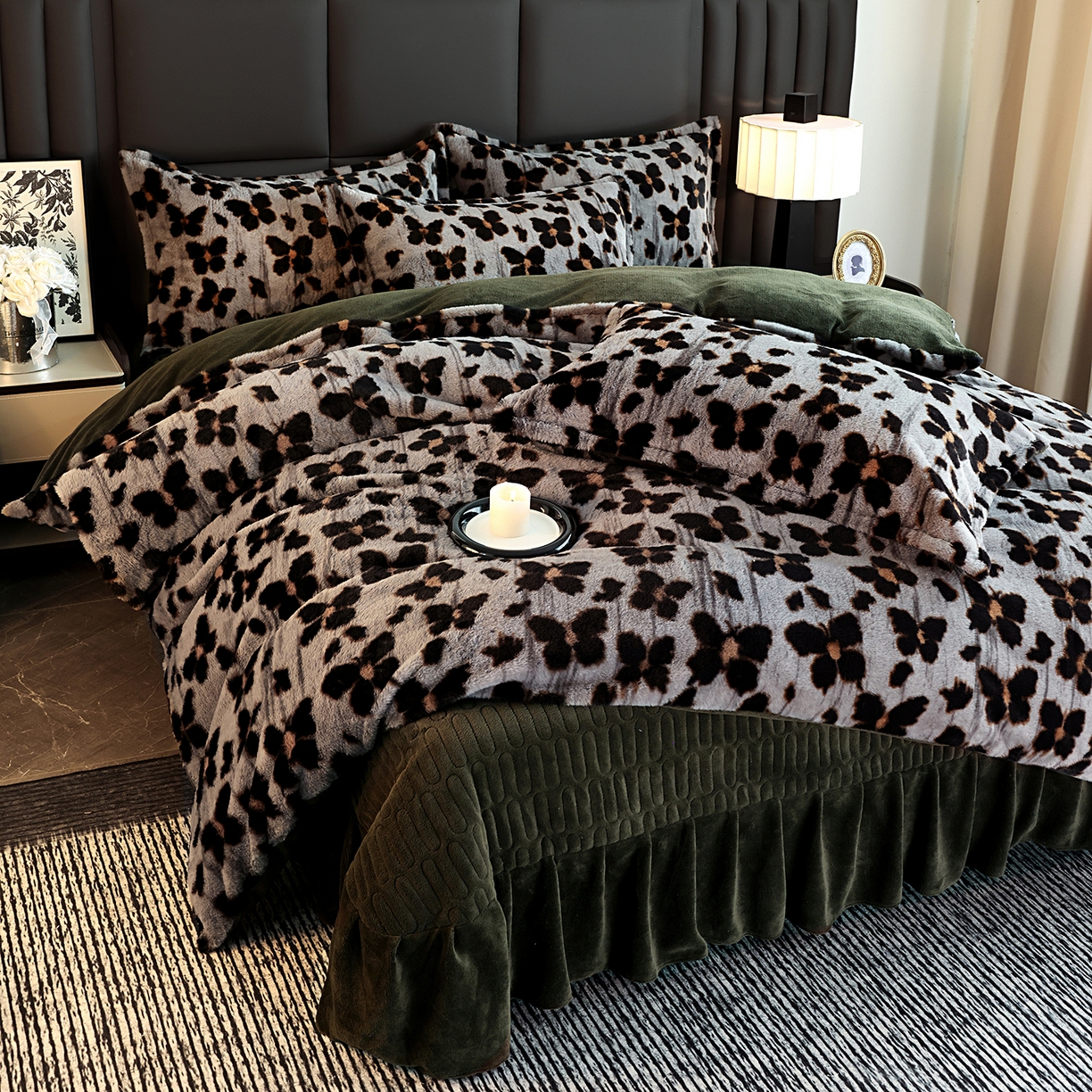 91家纺网 家纺一手货源 找家纺 提花大世界 2025新款轻奢法式加厚美拉德系列高克重兔绒牛奶绒床盖床单床笠款四件套 蝶豹-灰