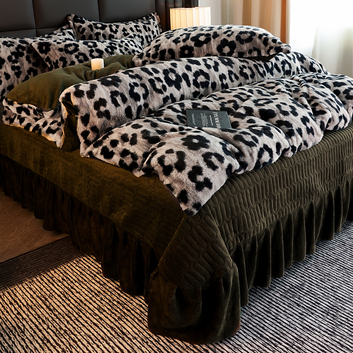 91家纺网 家纺一手货源 找家纺 提花大世界 2025新款轻奢法式加厚美拉德系列高克重兔绒牛奶绒床盖床单床笠款四件套 法式豹纹-灰