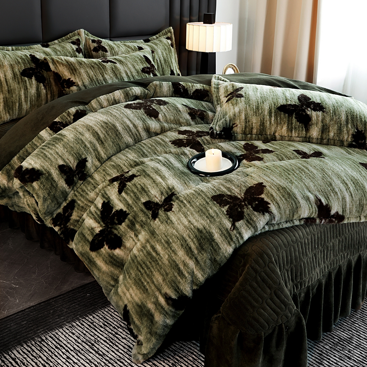 91家纺网 家纺一手货源 找家纺 提花大世界 2025新款轻奢法式加厚美拉德系列高克重兔绒牛奶绒床盖床单床笠款四件套 蝶舞-绿