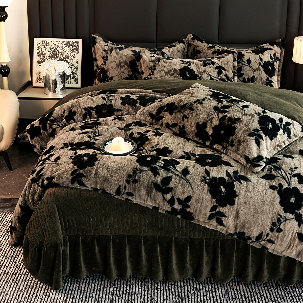 91家纺网 家纺一手货源 找家纺 提花大世界 2025新款轻奢法式加厚美拉德系列高克重兔绒牛奶绒床盖床单床笠款四件套 简爱-灰