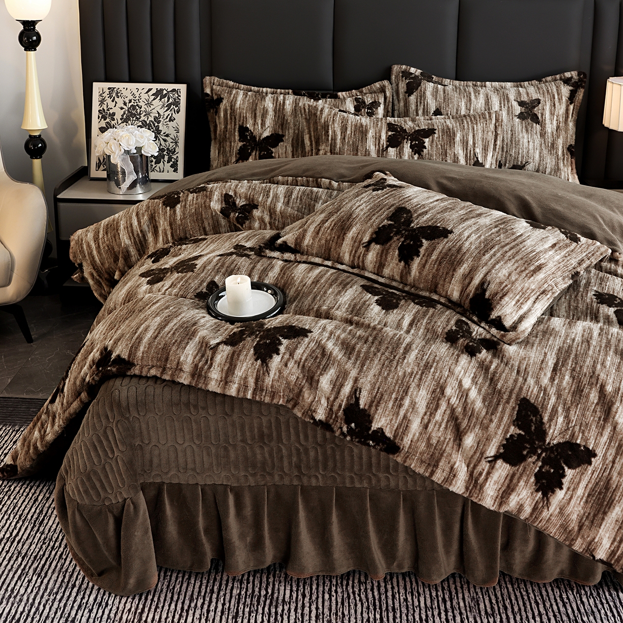 91家纺网 家纺一手货源 找家纺 提花大世界 2025新款轻奢法式加厚美拉德系列高克重兔绒牛奶绒床盖床单床笠款四件套 蝶舞-咖