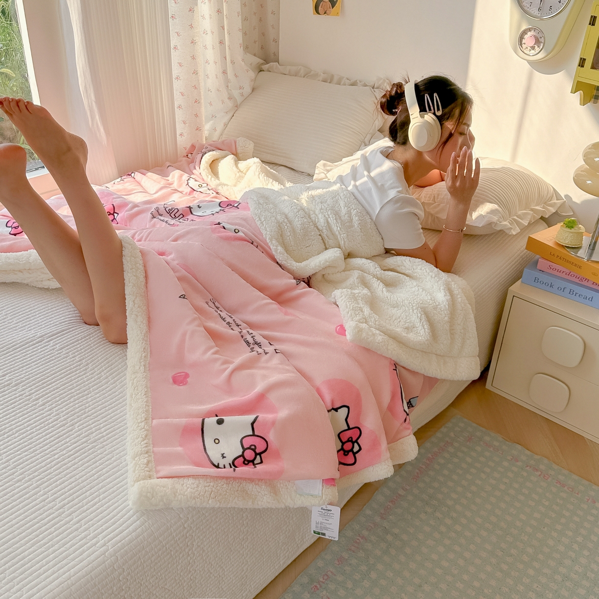 91家纺网 家纺一手货源 找家纺 韩巢家纺 2025秋冬新款A类牛奶绒羊羔绒多功能毛毯毯子 困困凯蒂