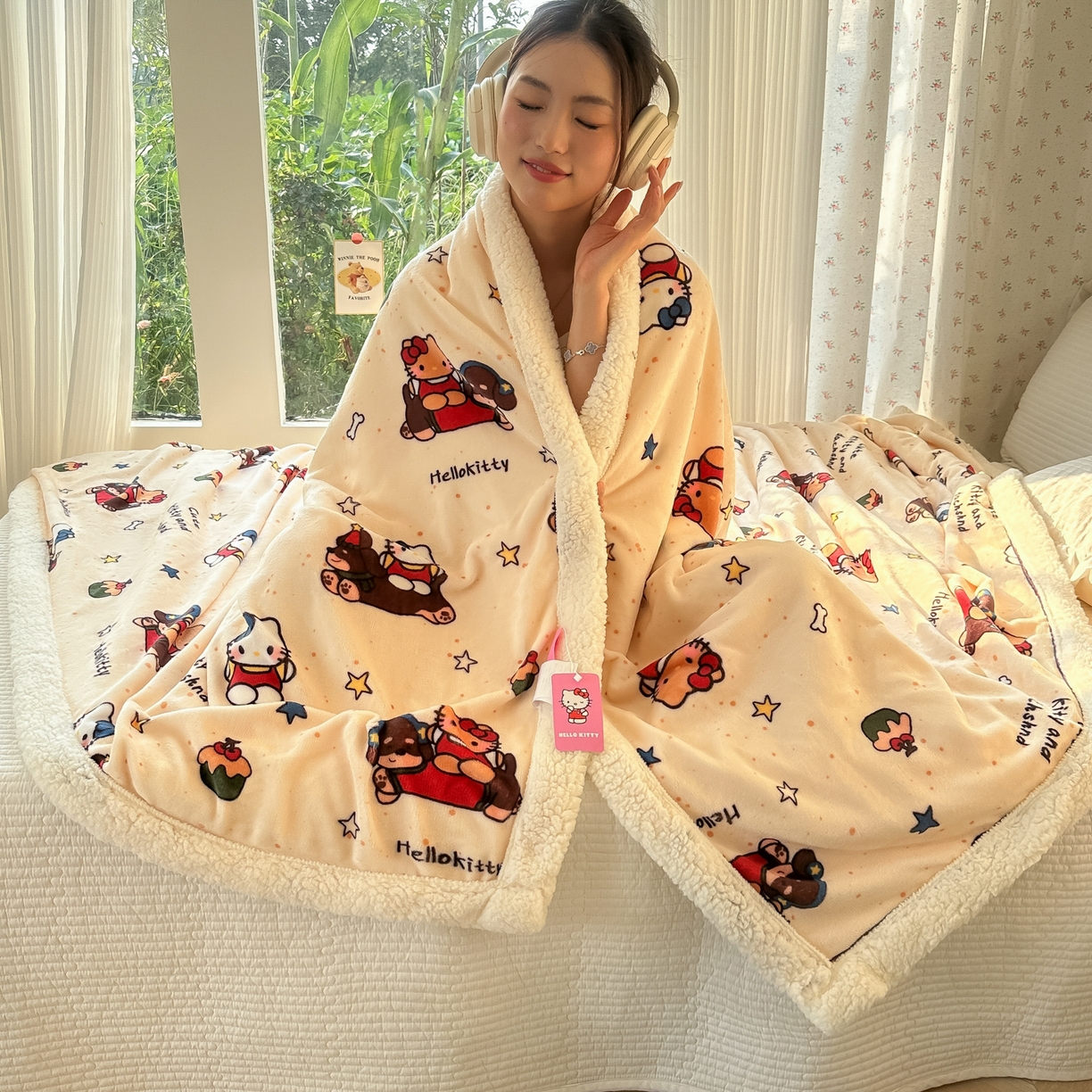 91家纺网 家纺一手货源 找家纺 韩巢家纺 2025秋冬新款A类牛奶绒羊羔绒多功能毛毯毯子 小狗与凯蒂