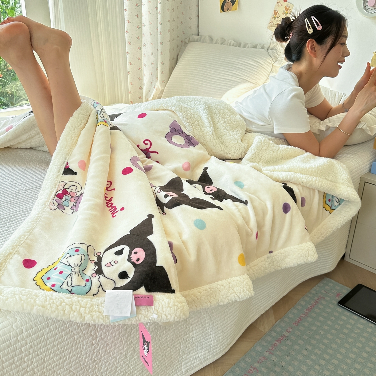 91家纺网 家纺一手货源 找家纺 韩巢家纺 2025秋冬新款A类牛奶绒羊羔绒多功能毛毯毯子 彩波波库洛米