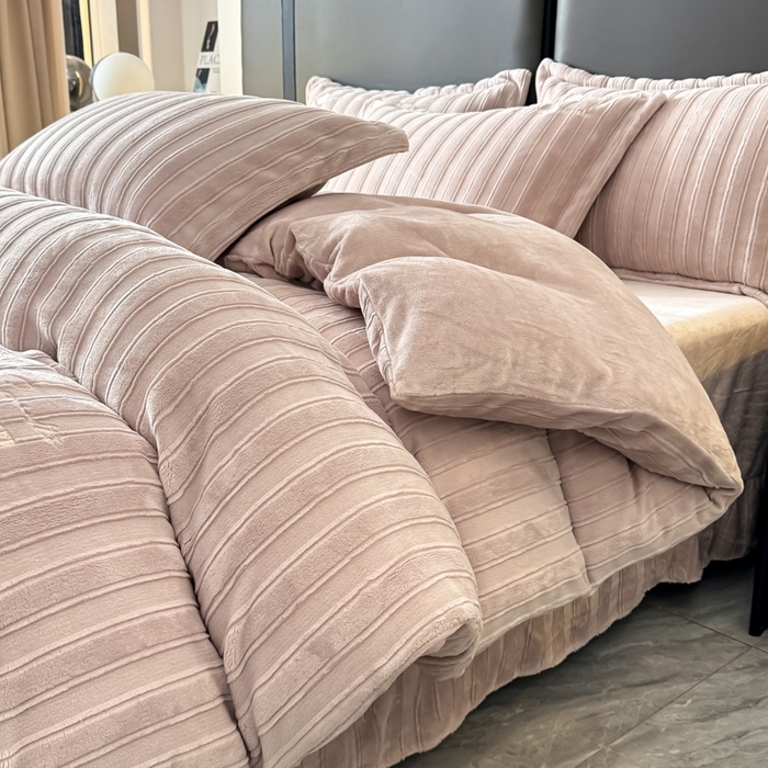 91家纺网 家纺一手货源 找家纺 （总）保罗圣迪奥 2025新款230克牛奶绒四件套-布兰卡