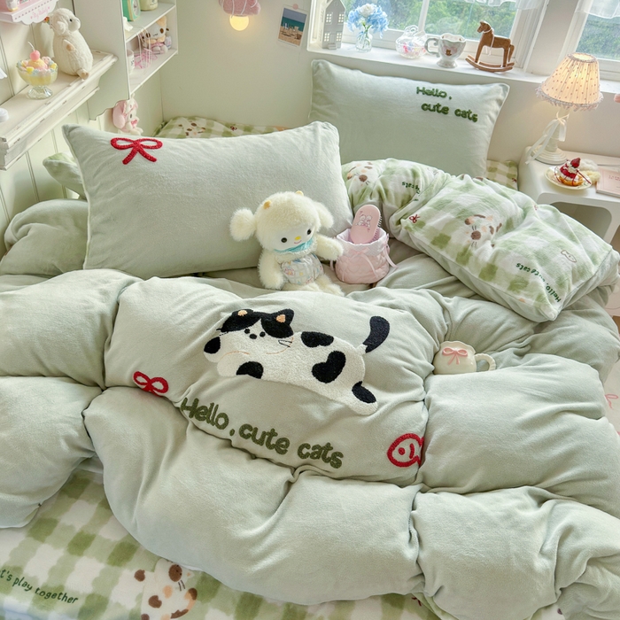 Sweet dreams甜梦 2025新款全消光牛奶绒毛巾绣印花四件套 斑点小猫