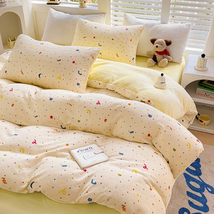 91家纺网 家纺一手货源 找家纺 （总）暖芯优选 2025新款小清新加厚高克重牛奶绒四件套直播热款电商热款