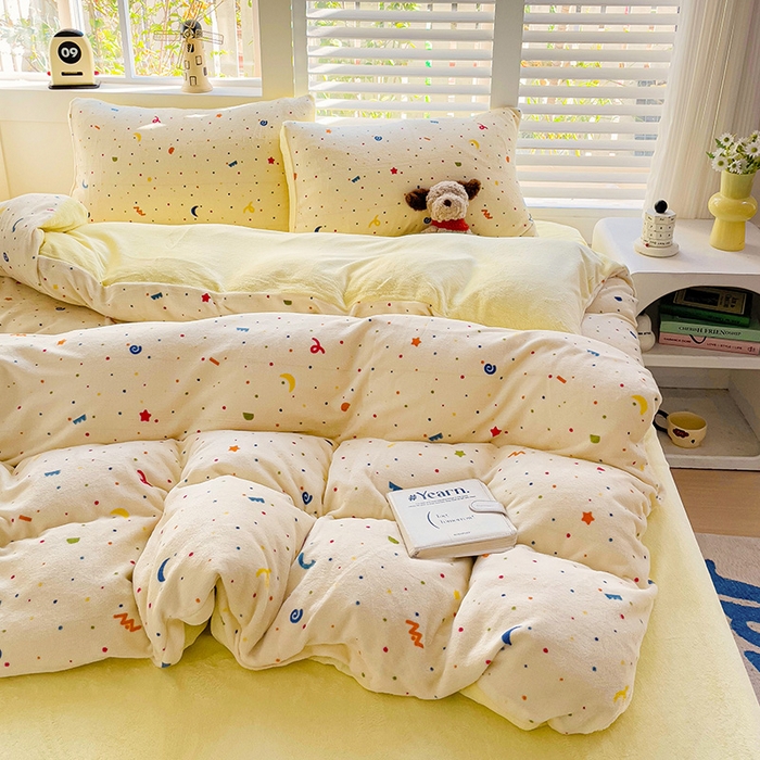 91家纺网 家纺一手货源 找家纺 （总）暖芯优选 2025新款小清新加厚高克重牛奶绒四件套直播热款电商热款