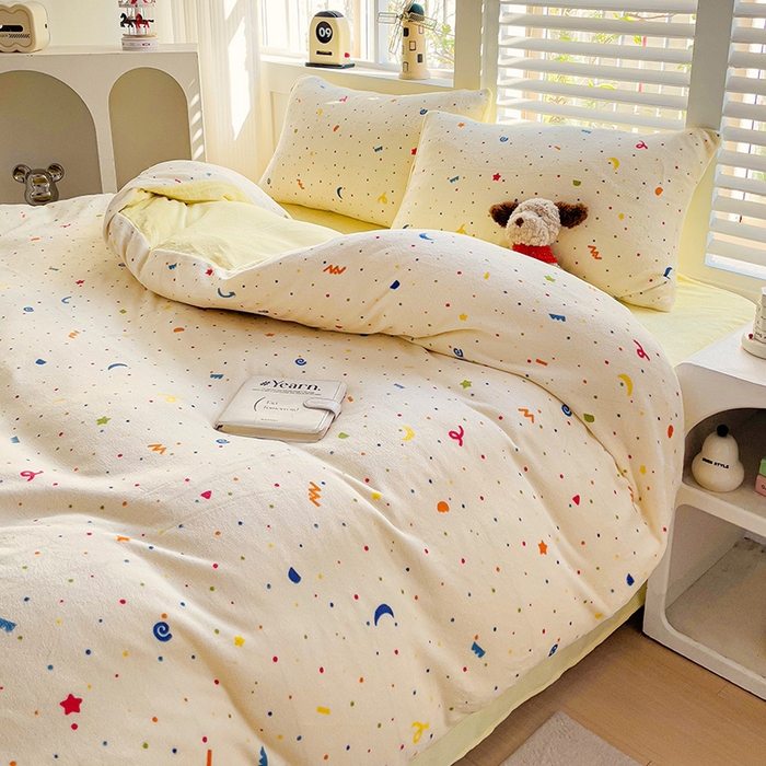 91家纺网 家纺一手货源 找家纺 （总）暖芯优选 2025新款小清新加厚高克重牛奶绒四件套直播热款电商热款