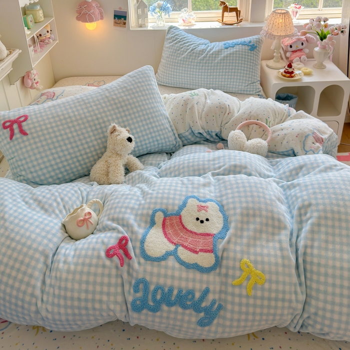 Sweet dreams甜梦 2025新款全消光牛奶绒毛巾绣印花四件套 格子小狗