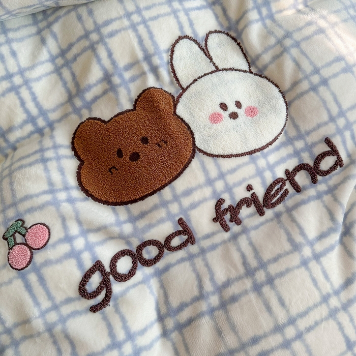 91家纺网 家纺一手货源 找家纺 Sweet dreams甜梦 2025新款全消光牛奶绒毛巾绣印花四件套 好朋友