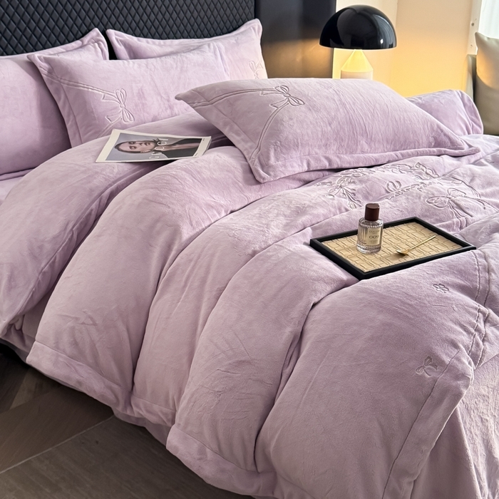 91家纺网 家纺一手货源 找家纺 （总）保罗圣迪奥 2025新款230克全消光牛奶绒四件套-沐夏