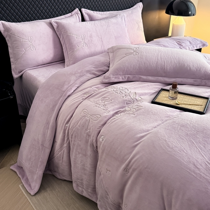 91家纺网 家纺一手货源 找家纺 （总）保罗圣迪奥 2025新款230克全消光牛奶绒四件套-沐夏