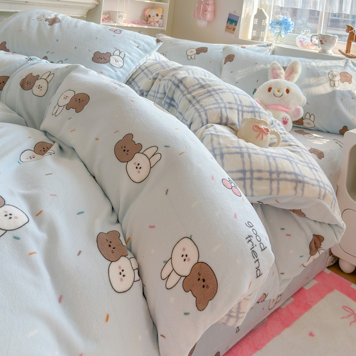 91家纺网 家纺一手货源 找家纺 Sweet dreams甜梦 2025新款全消光牛奶绒毛巾绣印花四件套 好朋友