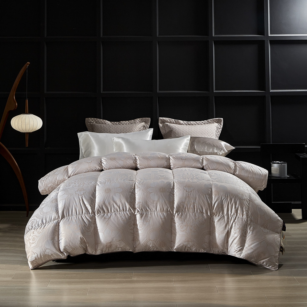 91家纺网 家纺一手货源 找家纺 暖羽屋羽绒馆 2025新款400T95白鹅绒被芯 羽绒被双层加厚 静音鹅绒被芯 婚庆羽绒被子 Q拉妮娜