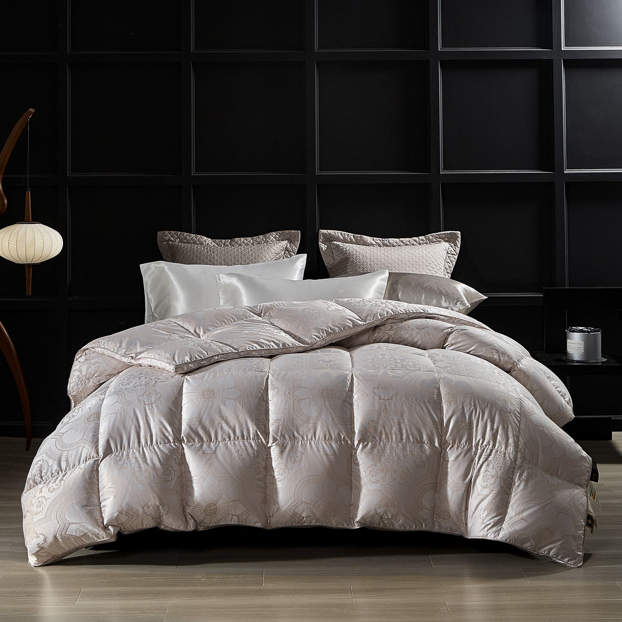 91家纺网 家纺一手货源 找家纺 暖羽屋羽绒馆 2025新款400T95白鹅绒被芯 羽绒被双层加厚 静音鹅绒被芯 婚庆羽绒被子 Q拉妮娜